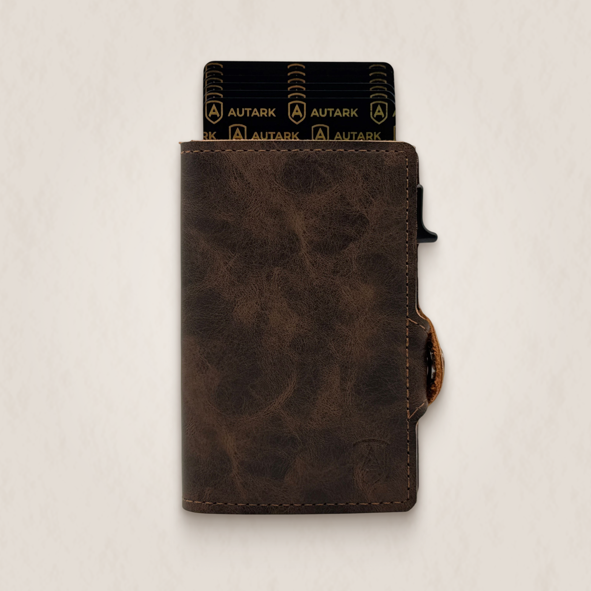 Cartera, color Café Oscuro